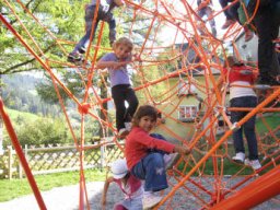 07_spielplatz_1c_2011