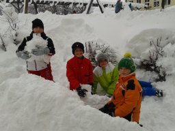 02_schneespiele_4b_2012