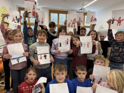 2.Kl. Nikolaus und Krampus am Computer